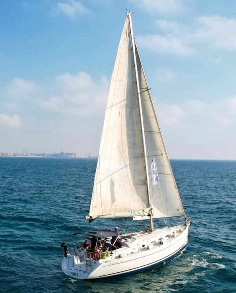 Beneteau_Cyclades_43_01