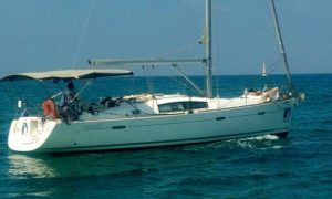 Beneteau_Oceanis_03